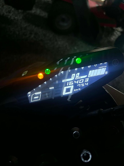 Yamaha MT-09 SP 18 of 18