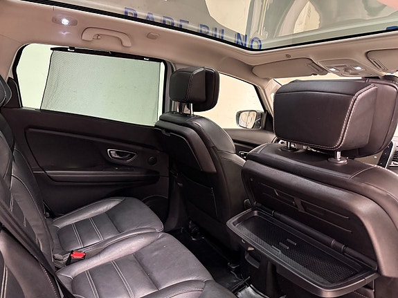 Renault Scenic 12 of 30