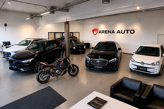 Audi e-tron 27 of 29