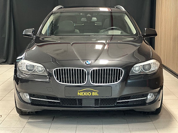 BMW 525d 3 of 30