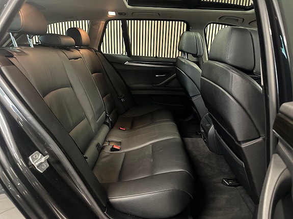 BMW 525d 14 of 30