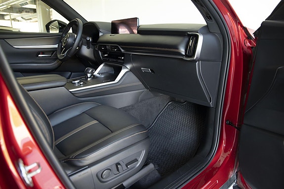 Mazda CX-60 29 of 30
