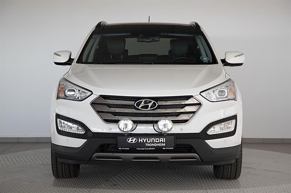 Hyundai Santa Fe 2 of 30
