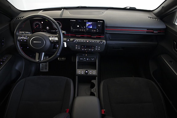Hyundai Kona 11 of 26