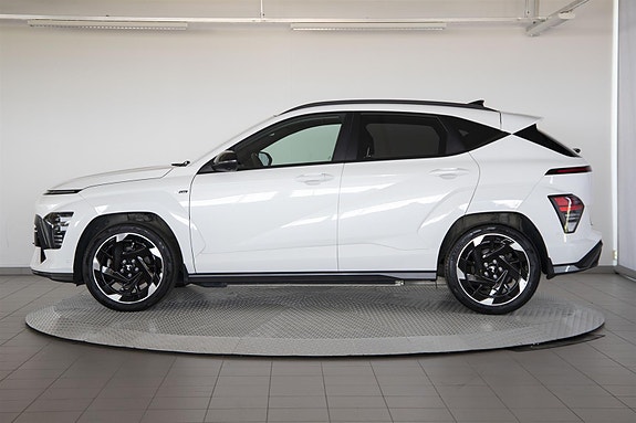Hyundai Kona 8 of 26
