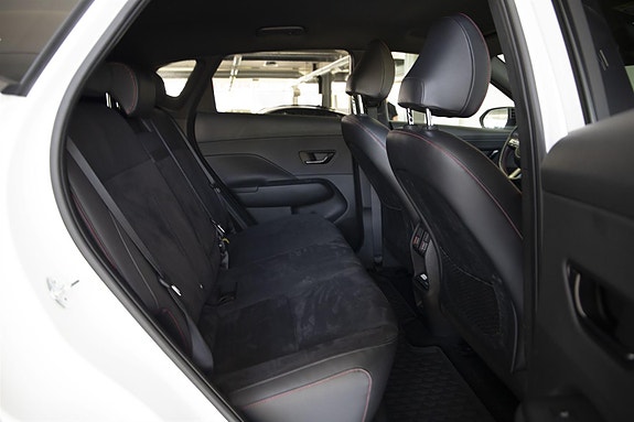 Hyundai Kona 22 of 26
