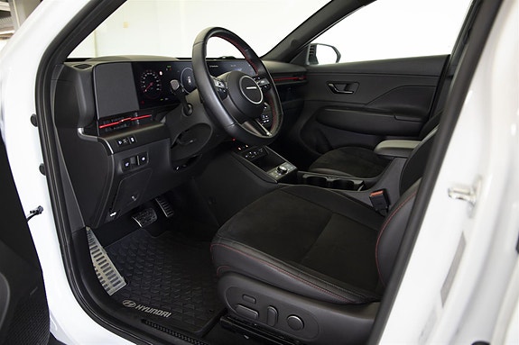 Hyundai Kona 9 of 26