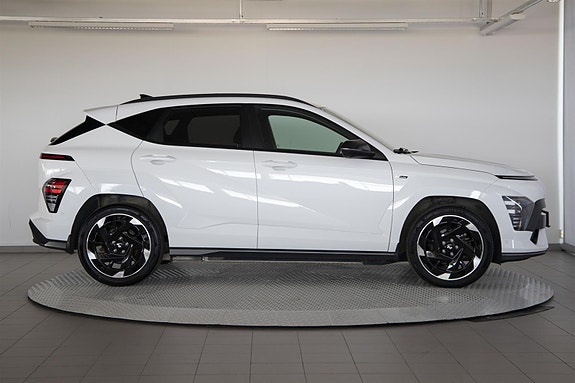 Hyundai Kona 4 of 26
