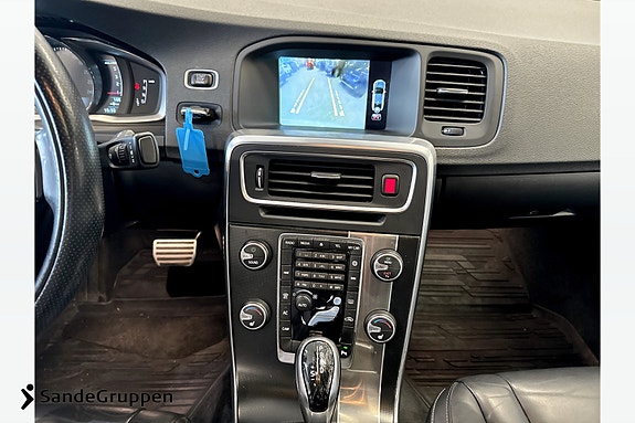 Volvo S60 13 of 15