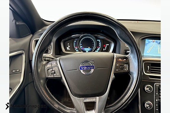 Volvo S60 12 of 15