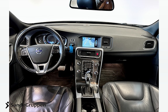 Volvo S60 9 of 15