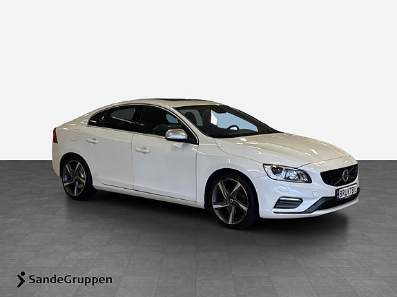 Volvo S60 7 of 15