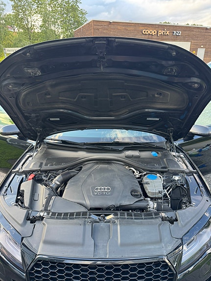 Audi A7 9 of 16