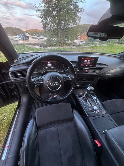 Audi A7 4 of 16
