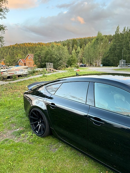 Audi A7 2 of 16