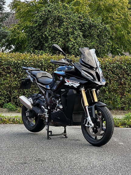 BMW S 1000 XR 2 of 30