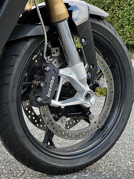 BMW S 1000 XR 7 of 30