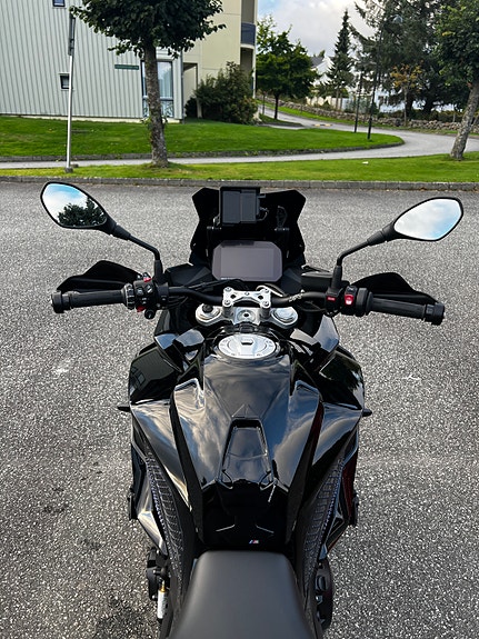 BMW S 1000 XR 12 of 30