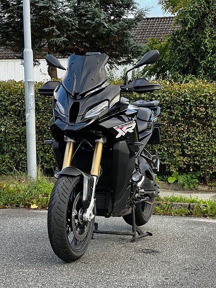 BMW S 1000 XR 6 of 30