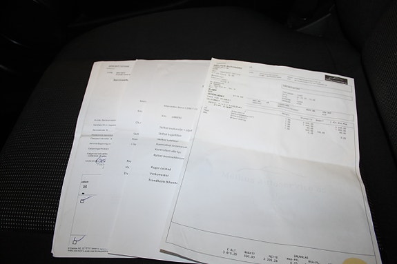 Mercedes-Benz C180 d 14 of 16