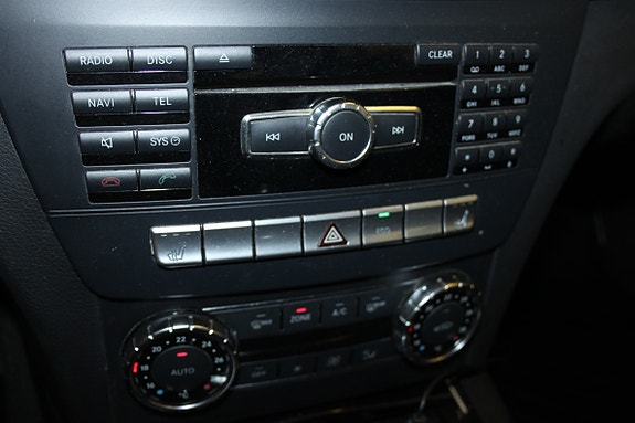 Mercedes-Benz C180 d 12 of 16