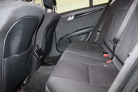 Mercedes-Benz C180 d 7 of 16