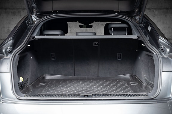 Audi e-tron Sportback 12 of 30