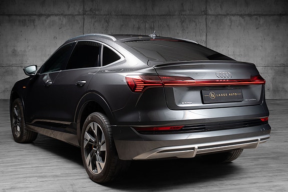 Audi e-tron Sportback 14 of 30