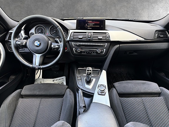 BMW 328i 20 of 30