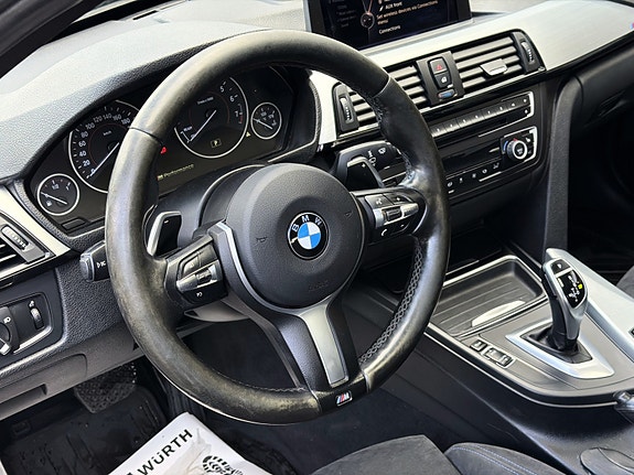 BMW 328i 15 of 30