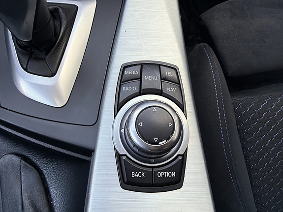 BMW 328i 24 of 30