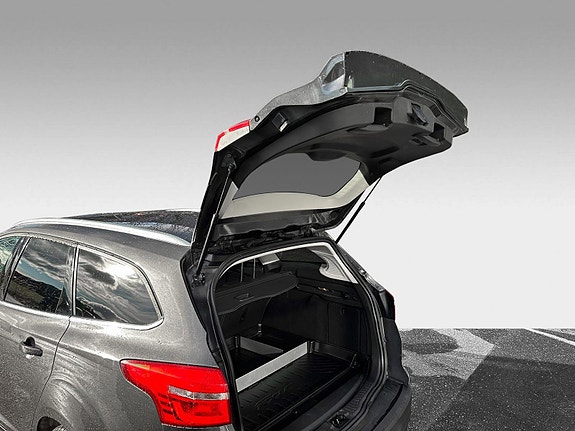 Ford Focus 11 of 15