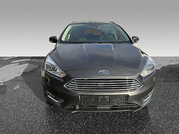 Ford Focus 15 of 15