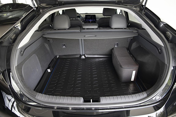 Hyundai IONIQ 24 of 30