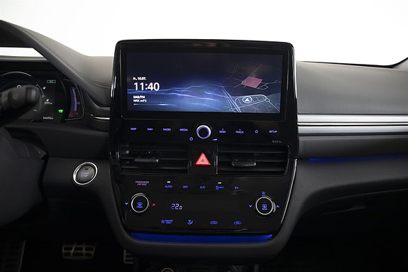 Hyundai IONIQ 16 of 30
