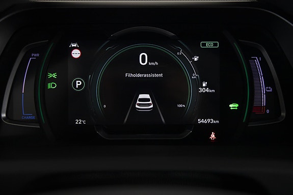 Hyundai IONIQ 13 of 30