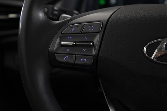 Hyundai IONIQ 14 of 30