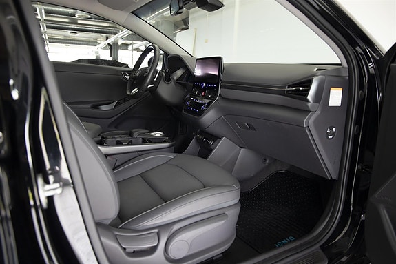 Hyundai IONIQ 27 of 30