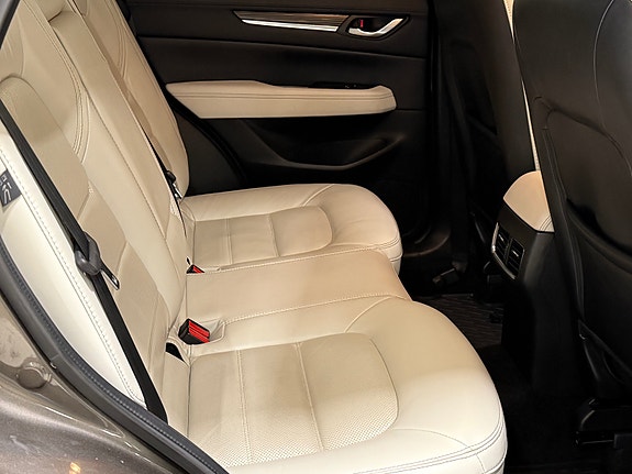 Mazda CX-5 11 of 20