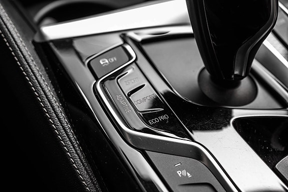BMW 520d 18 of 30