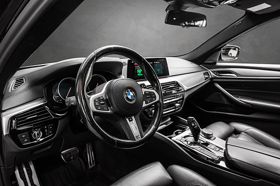 BMW 520d 10 of 30