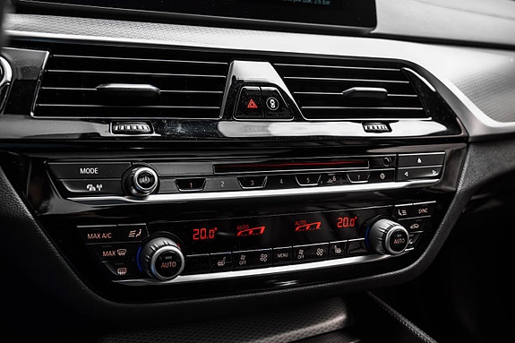 BMW 520d 23 of 30
