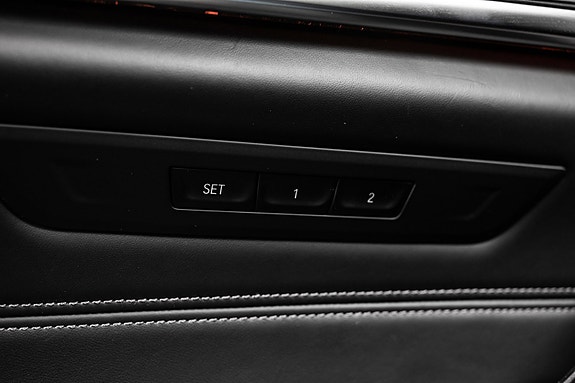 BMW 520d 27 of 30