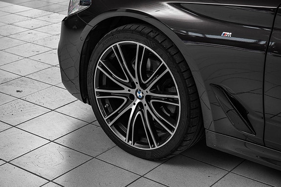 BMW 520d 5 of 30