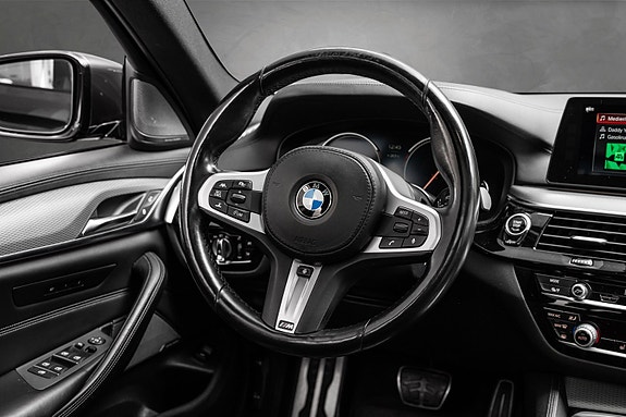 BMW 520d 13 of 30