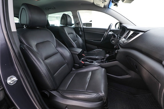 Hyundai Tucson 17 of 30
