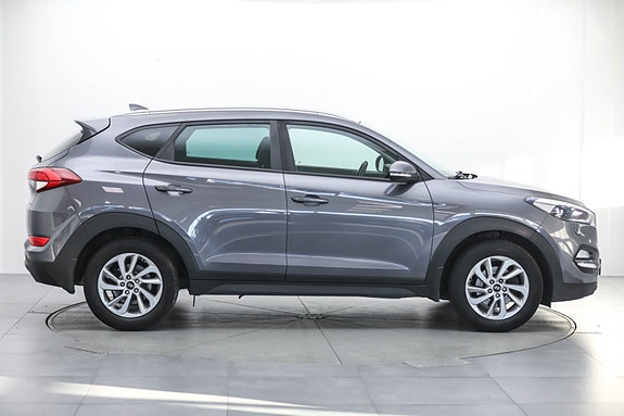 Hyundai Tucson 12 of 30