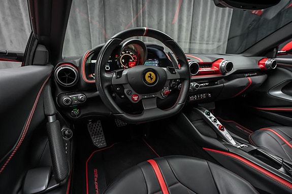 Ferrari 812 Superfast 15 of 30