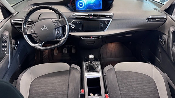 Citroen C4 Picasso 6 of 22