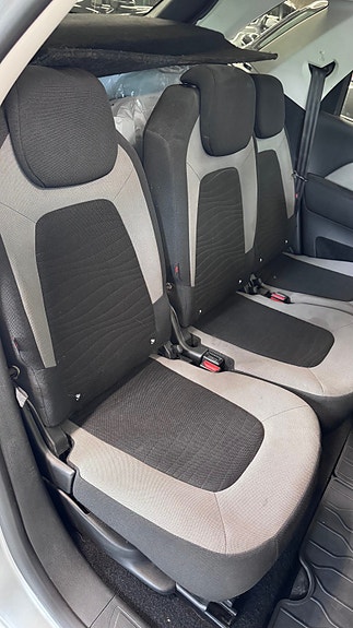 Citroen C4 Picasso 15 of 22